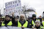 FRANCE : MANIFESTATION GILETS JAUNES CONTRE LA REFORME DES RETRAITES PARIS |  MANIFESTATION OF YELLOW VEST AGAINST PENSION REFORM IN PARIS
