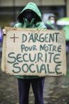 BELGIQUE - BRUSSEL NEGOCIATION SUR LES ALLOCATIONS SOCIALES - NEGOTIATION ON SOCIAL BENEFITS