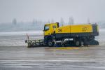 BELGIUM : ILLUSTRATION CHASSE-NEIGE LIEGE AIRPORT - ILLUSTRATION SNOWPLOUGH LIEGE AIRPORT
