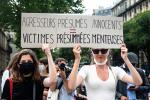 FRANCE :  MANIFESTATION FEMINISTE CONTRE LE GOUVERNEMENT PARIS /  DEMONSTRATION OF FEMINIST AGAINST FRENCH GOVERNMENT  PARIS