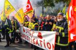 FRANCE : PARIS LES POMPIERS EN COLERE  - FIREFIGHTERS IN COLERE